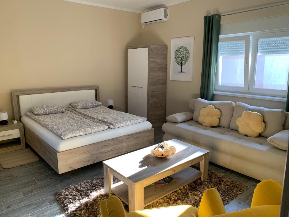 Apartman Hana Sombor Zewnętrze zdjęcie